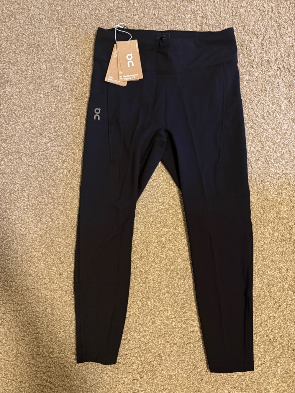 On Running Women’s' Black Performance Tight